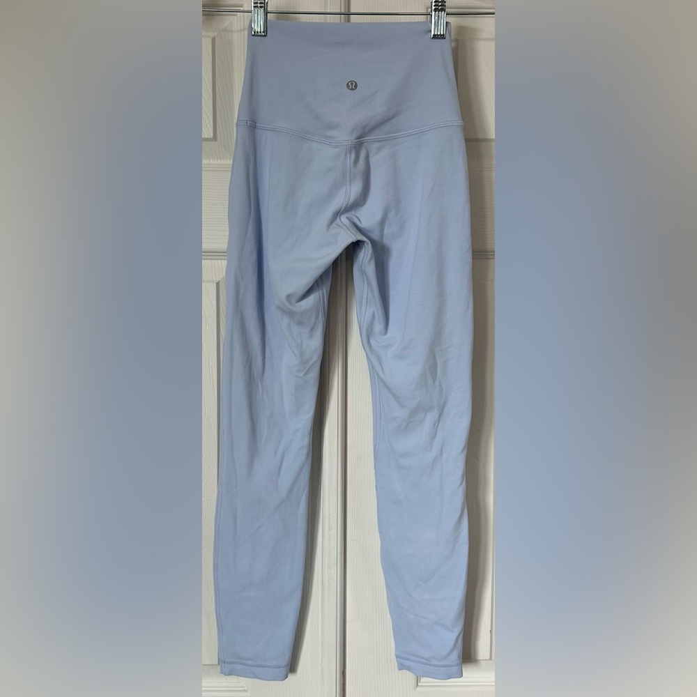 Lululemon Align High-Rise Pant 25"
Blue Linen size 2 - Picture 5 of 8